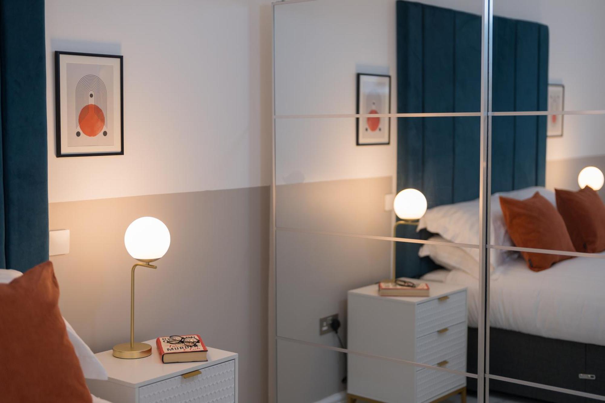 Luxurious 2 Bed Birmingham House Free Parking - Sleeps 6 Lägenhet Exteriör bild